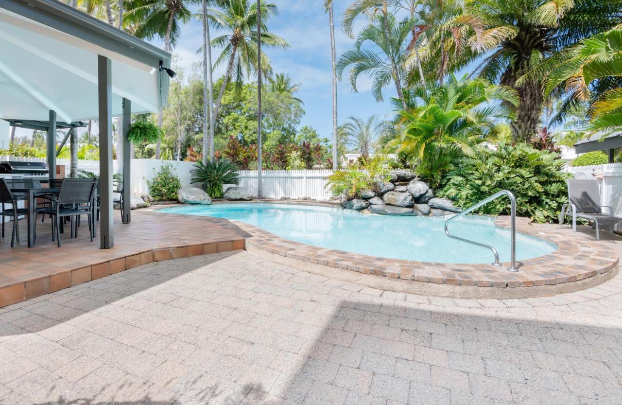 Garrick House Aparthotel Port Douglas Exterior foto