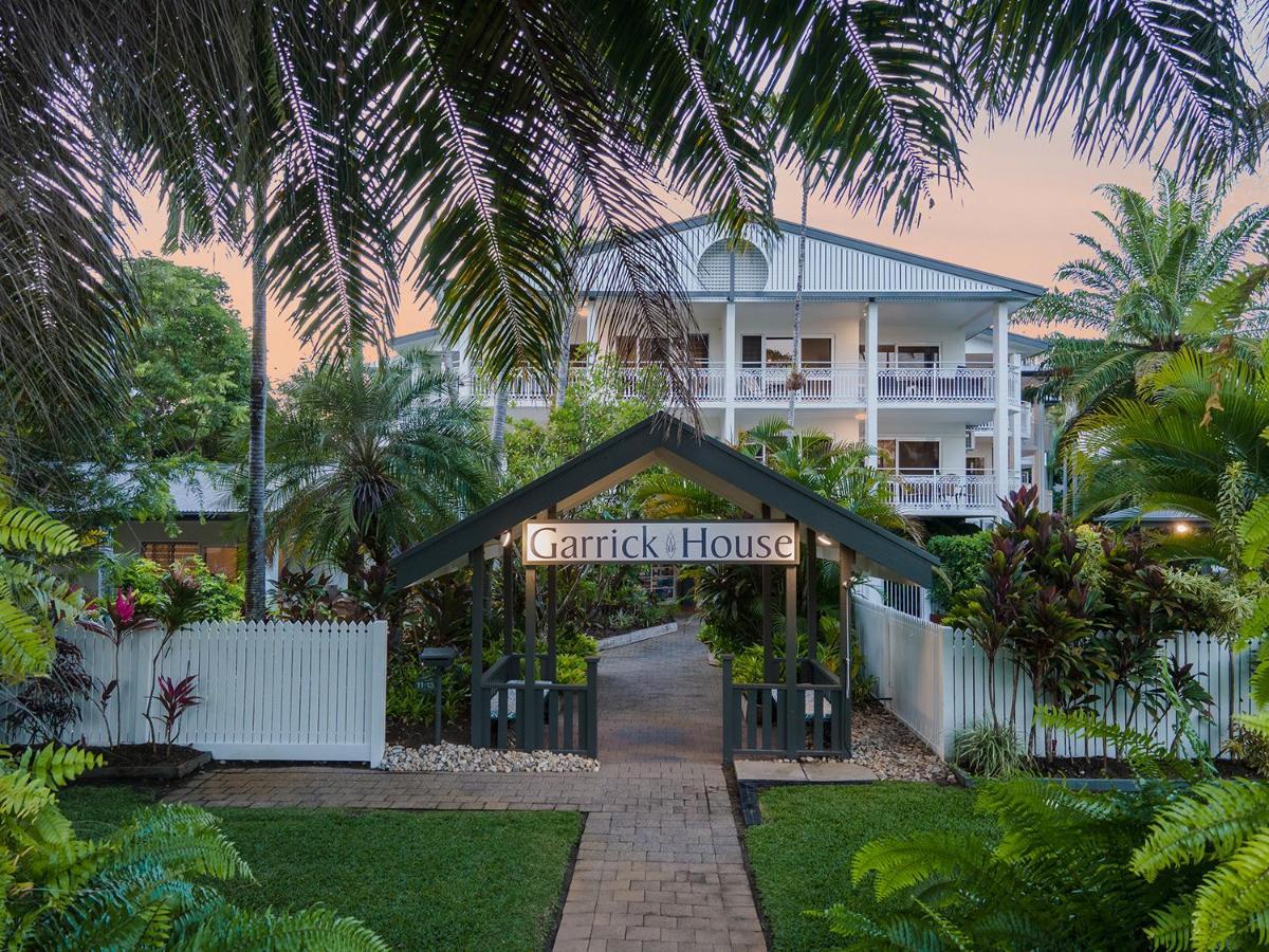 Garrick House Aparthotel Port Douglas Exterior foto