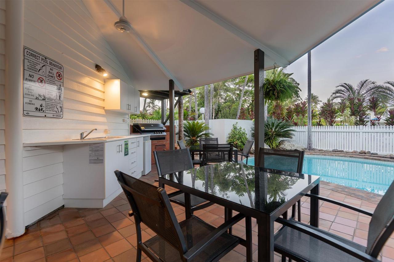 Garrick House Aparthotel Port Douglas Exterior foto