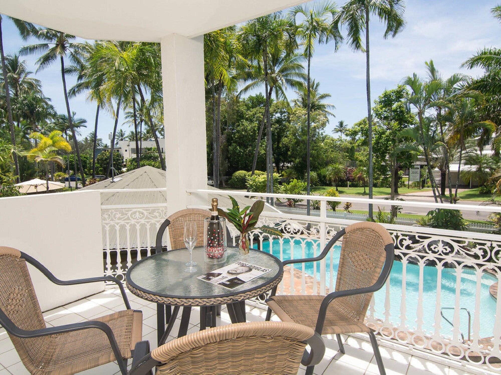 Garrick House Aparthotel Port Douglas Exterior foto