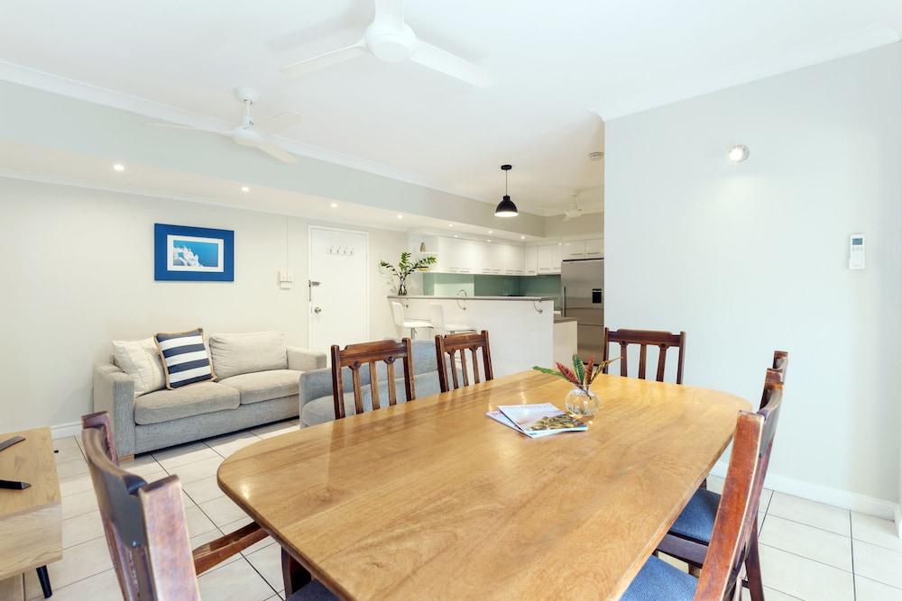 Garrick House Aparthotel Port Douglas Exterior foto