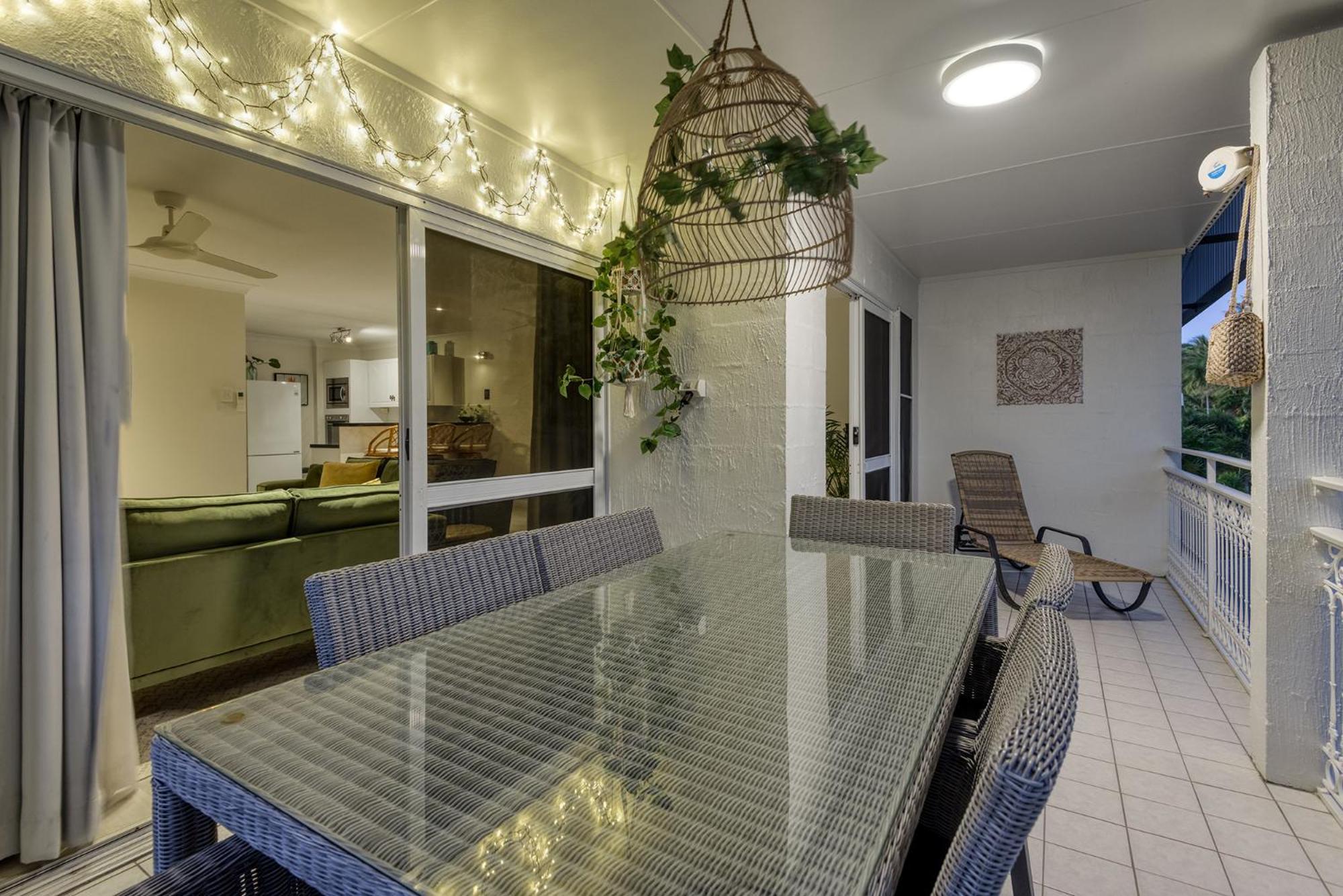 Garrick House Aparthotel Port Douglas Exterior foto