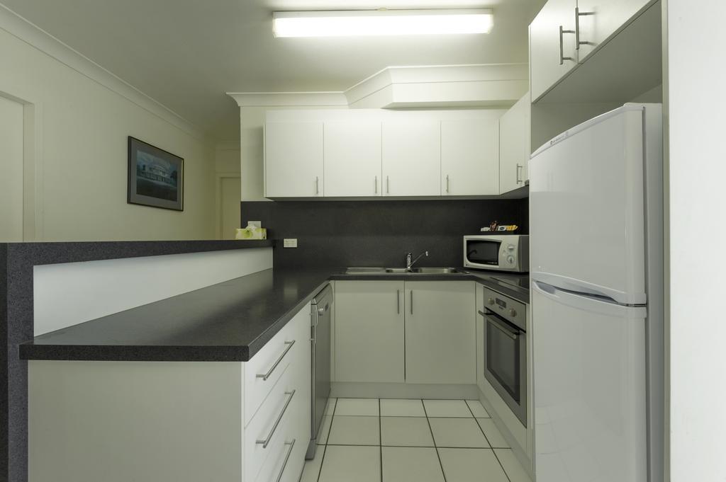 Garrick House Aparthotel Port Douglas Exterior foto